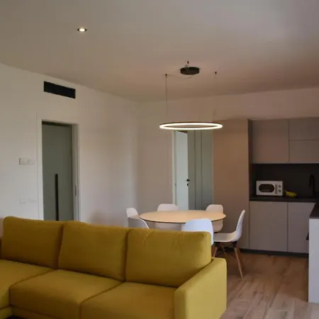 La Bella - In Garda Apartment *