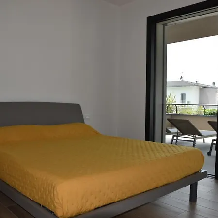 Apartment La Bella - In Garda Garda (Verona)