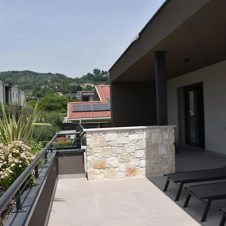 Apartment La Bella - In Garda